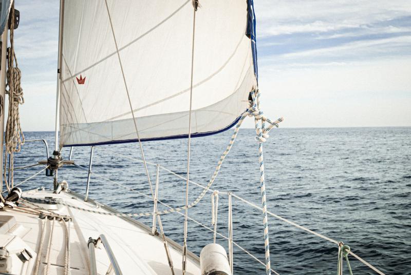 Book yachts online - sailboat - Bavaria 34 Cruiser - Hesperia III - rent