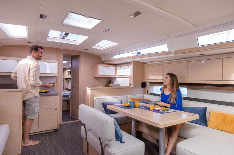 Book yachts online - sailboat - Dufour 470 Grand Large - Suha Bey - rent