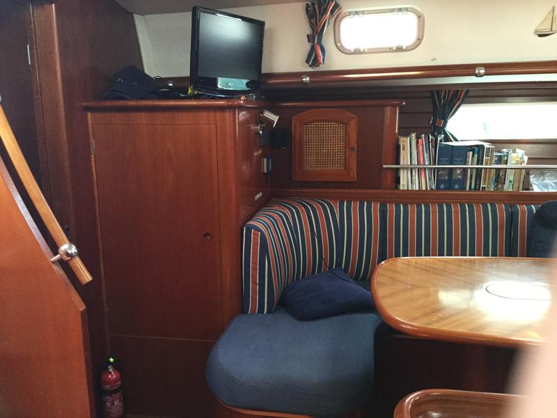 Book yachts online - sailboat - Beneteau 50 - Tetina - rent