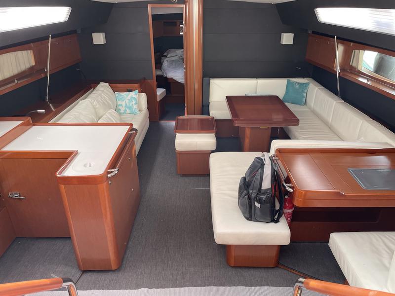 Book yachts online - sailboat - Oceanis 60 - Ultreya - rent
