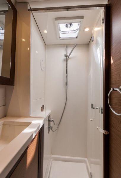 Book yachts online - catamaran - Lagoon 450  Fly - Xcape - rent