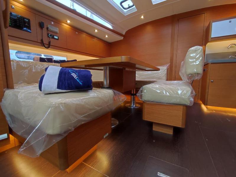 Book yachts online - sailboat - Dufour 470 - Sama 1 - rent