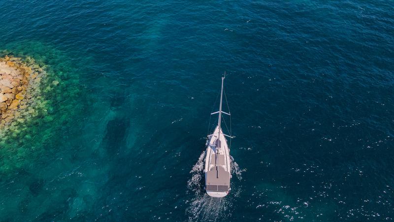 Book yachts online - sailboat - Bavaria Cruiser 46 - First Step - rent