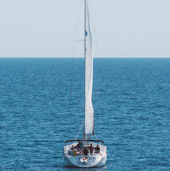 Book yachts online - sailboat - Oceanis Clipper 393 - Victory Sail - rent