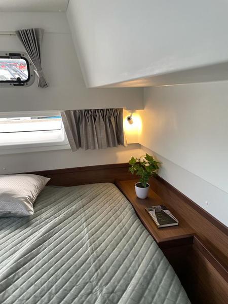 Book yachts online - catamaran - Lagoon 42 - JUTKA - rent