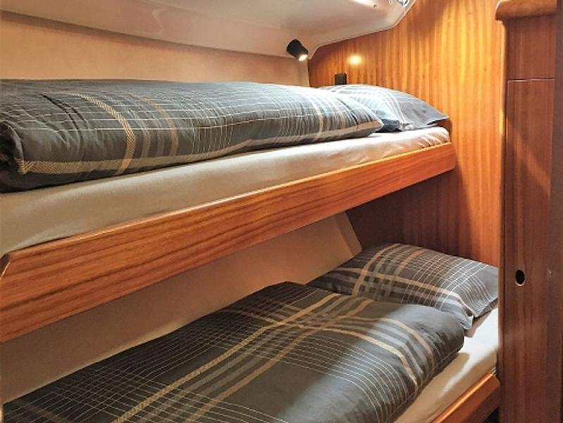 Book yachts online - sailboat - Gib Sea 43 - Tina - rent