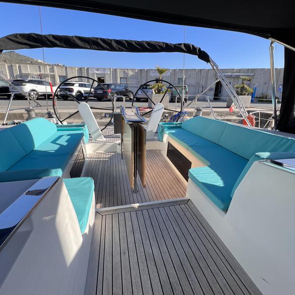 Book yachts online - sailboat - Hanse 545 - d'Este - rent