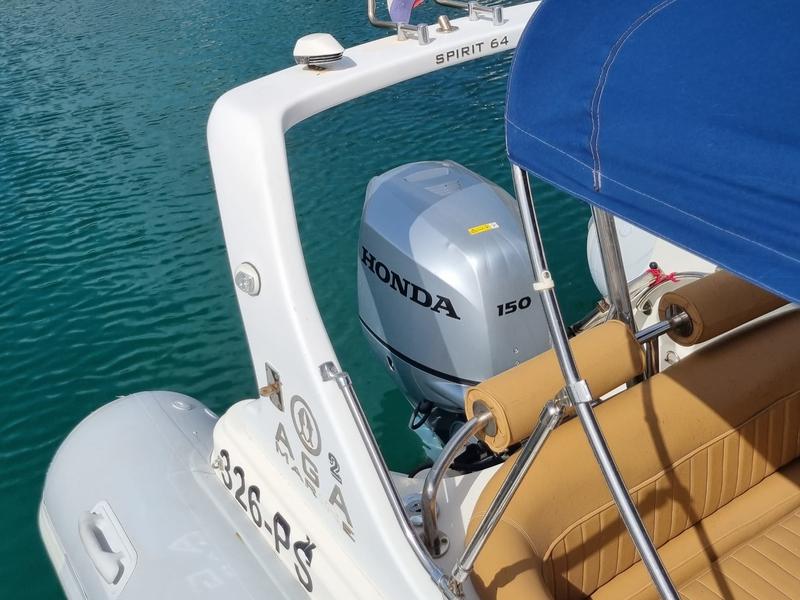 Book yachts online - motorboat - AGA Marine Spirit 640 - AGA - rent