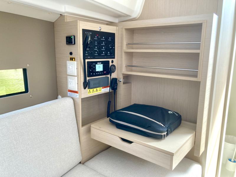 Book yachts online - sailboat - Oceanis 30.1 - Bagatelle - rent