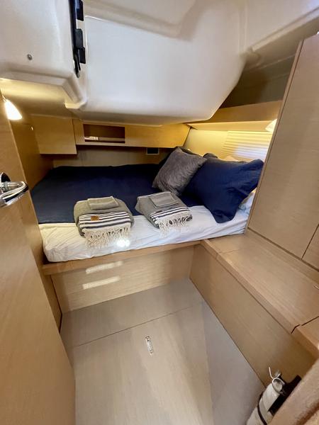 Book yachts online - sailboat - Dufour 430 - Slowdown - rent