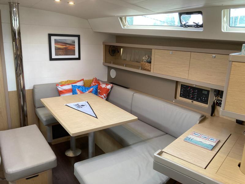 Book yachts online - sailboat - Oceanis 45 - Dos Milagros - rent