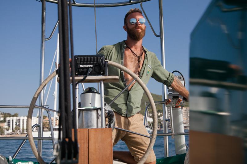 Book yachts online - sailboat - Fortuna 40 - Sara of the Seas - rent