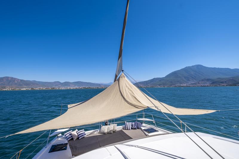 Book yachts online - catamaran - Bali Maxi Lounge 4.1 - My Dreams - rent