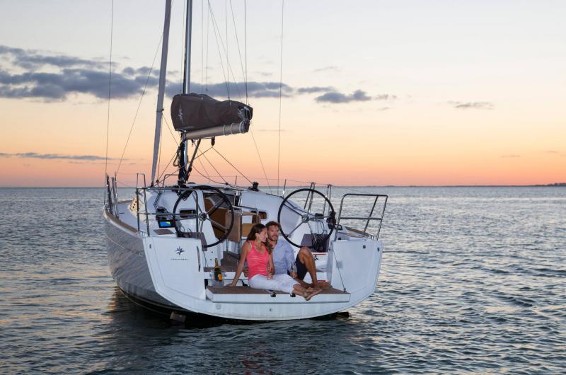 Book yachts online - sailboat - Sun Odyssey 349 - Aida - rent