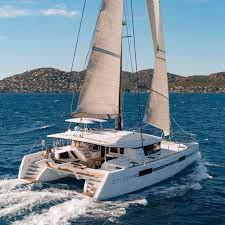 Book yachts online - catamaran - Lagoon 46 - SONIA - rent