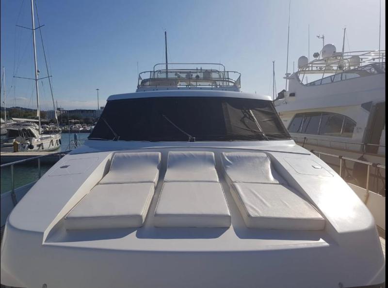 Book yachts online - motorboat - Canados 24 - Felicità - rent