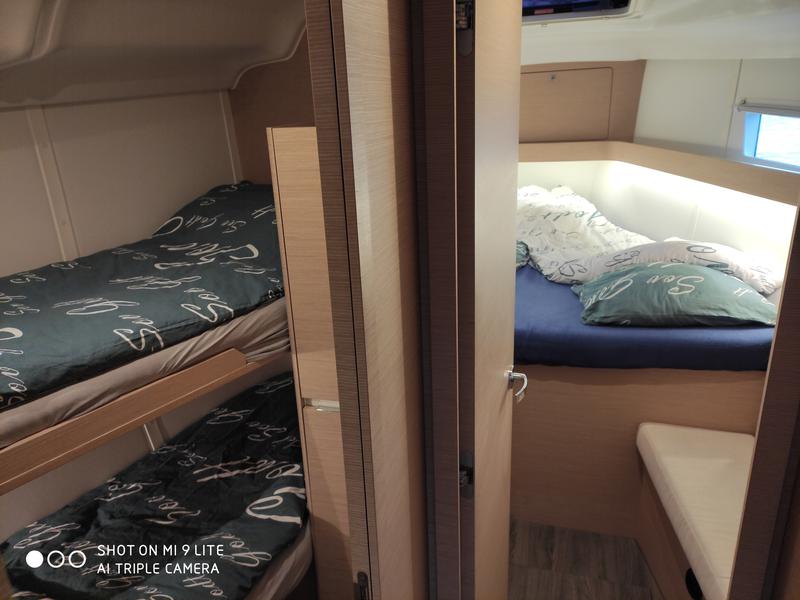 Book yachts online - sailboat - Elan 45 Impression - Perlen - rent