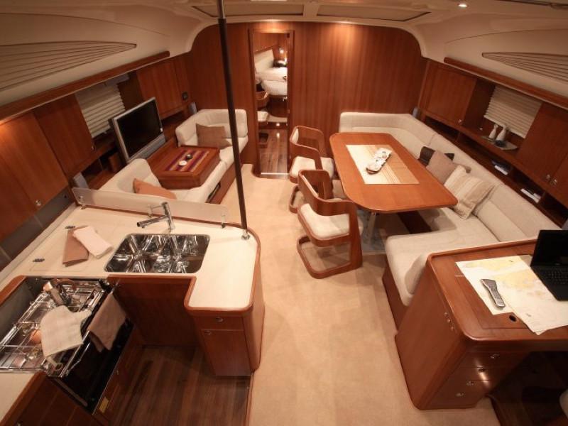Book yachts online - sailboat - Elan 514 Impression - MGV Treaton - rent