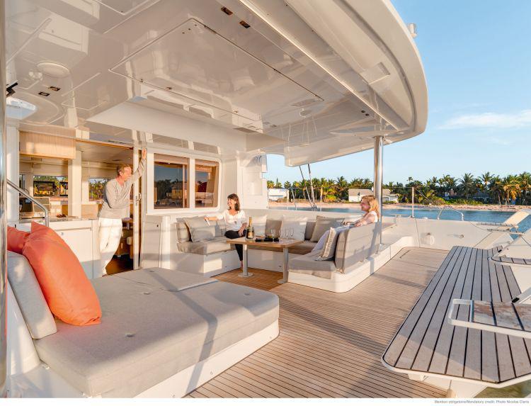 Book yachts online - catamaran - Lagoon 52F - Zanzibar - rent