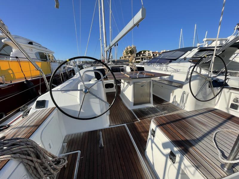 Book yachts online - sailboat - Dufour 512 Grand Large - Sea azur - rent