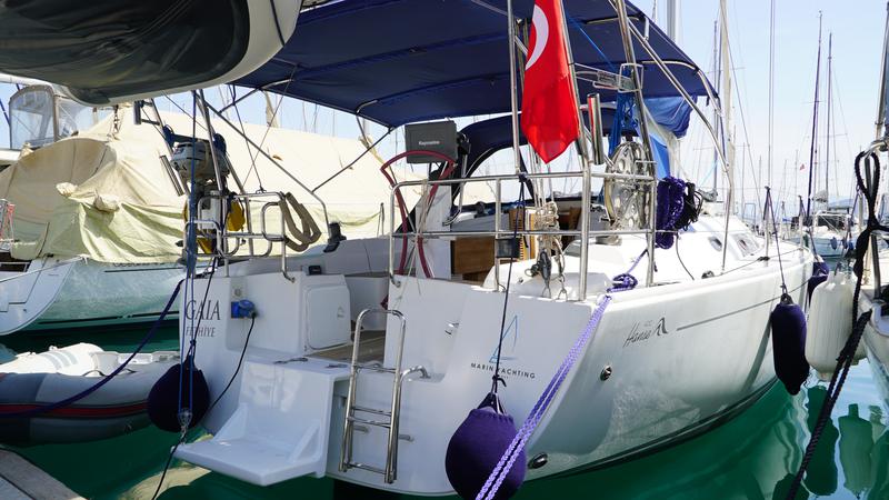 Book yachts online - sailboat - Hanse 400 - Gaia - rent