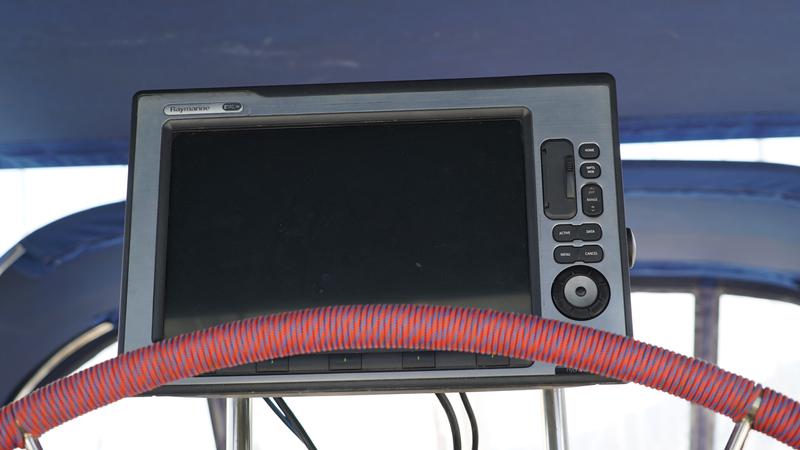 Book yachts online - sailboat - Hanse 400 - Gaia - rent