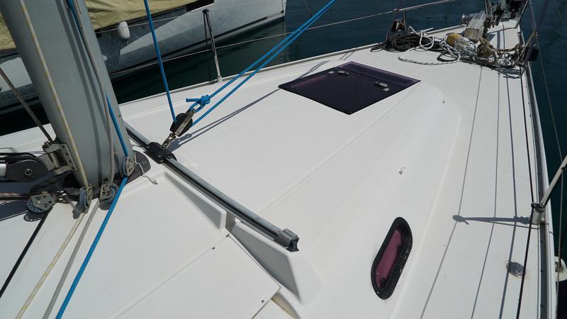 Book yachts online - sailboat - Hanse 400 - Gaia - rent