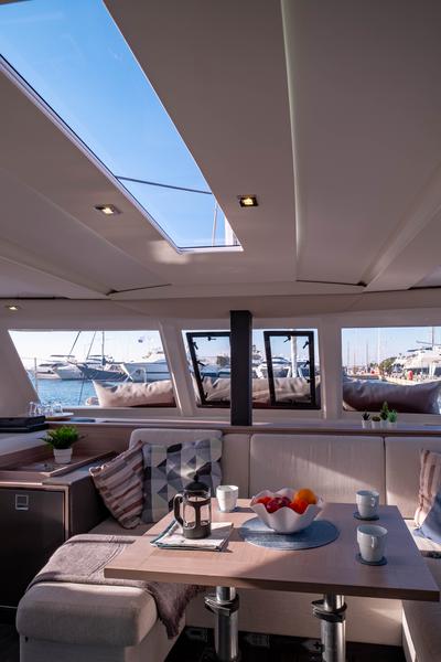 Book yachts online - catamaran - Fountaine Pajot Isla 40 - Artemis  - rent