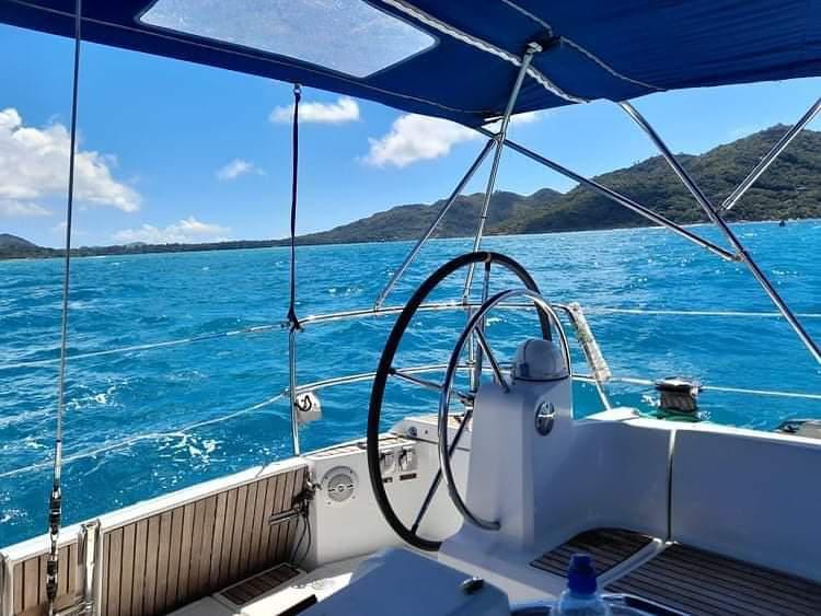 Book yachts online - sailboat - Sun Odyssey 469 REFIT 2022 - Tintabella - rent