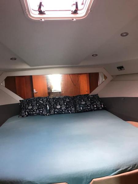 Book yachts online - motorboat - StarFisher 34L - Por La Mar - rent
