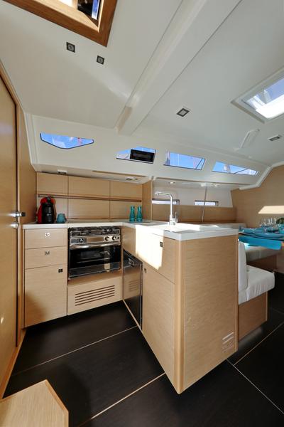 Book yachts online - sailboat - More 40 - Larthia - rent