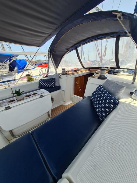 Book yachts online - sailboat - Bavaria 42 - Chimera - rent