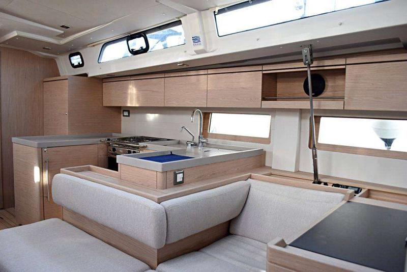 Book yachts online - sailboat - Oceanis 51.1 - Psari - rent