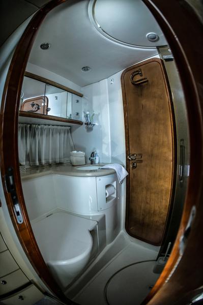 Book yachts online - motorboat - Sunseeker Portofino 40 - Maxim - rent