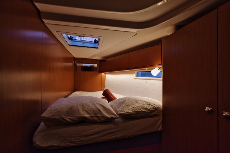 Book yachts online - sailboat - Bavaria 51 Cruiser - Teorema - rent