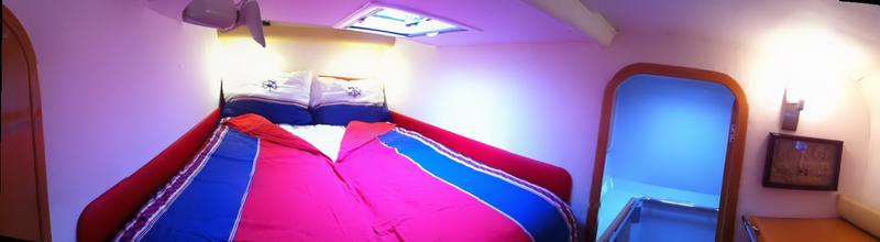 Book yachts online - catamaran - Privilege 45 - Laura - rent