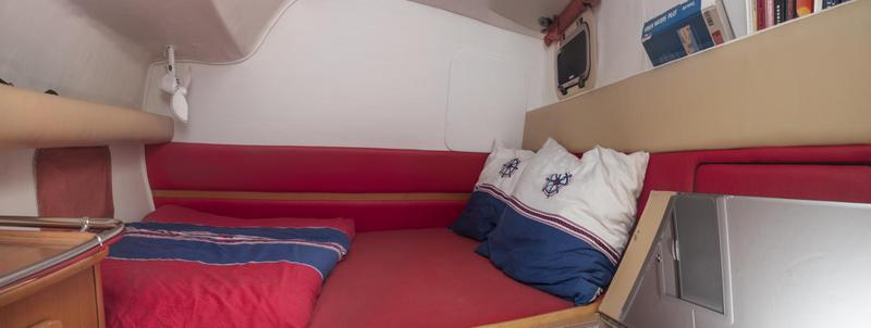 Book yachts online - catamaran - Privilege 45 - Laura - rent