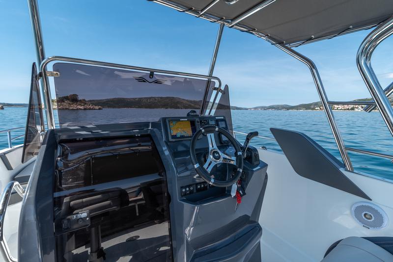 Book yachts online - motorboat - Beneteau Flyer 7.7 Spacedeck - no name - rent
