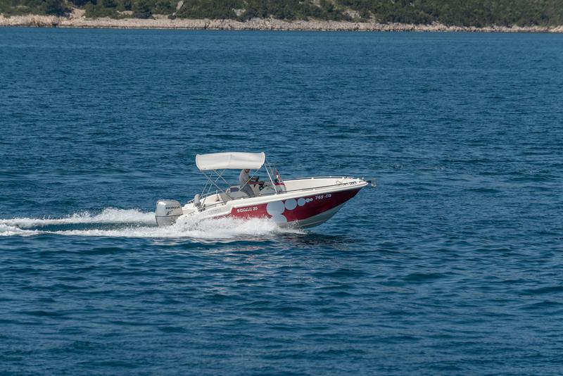 Book yachts online - motorboat - Lexia Saona 20 - no name - rent