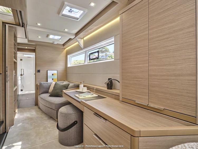 Book yachts online - catamaran - Lagoon 51 - Nordvær - rent
