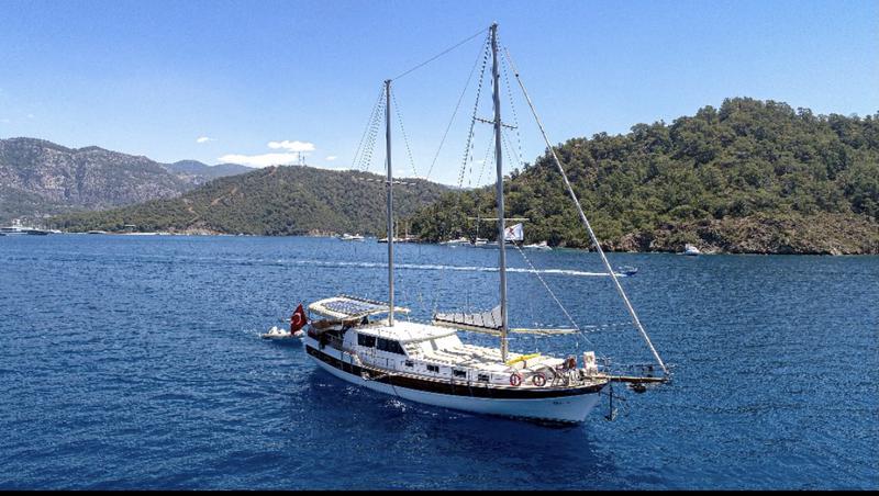 Book yachts online - other - Gulet - Azura - rent