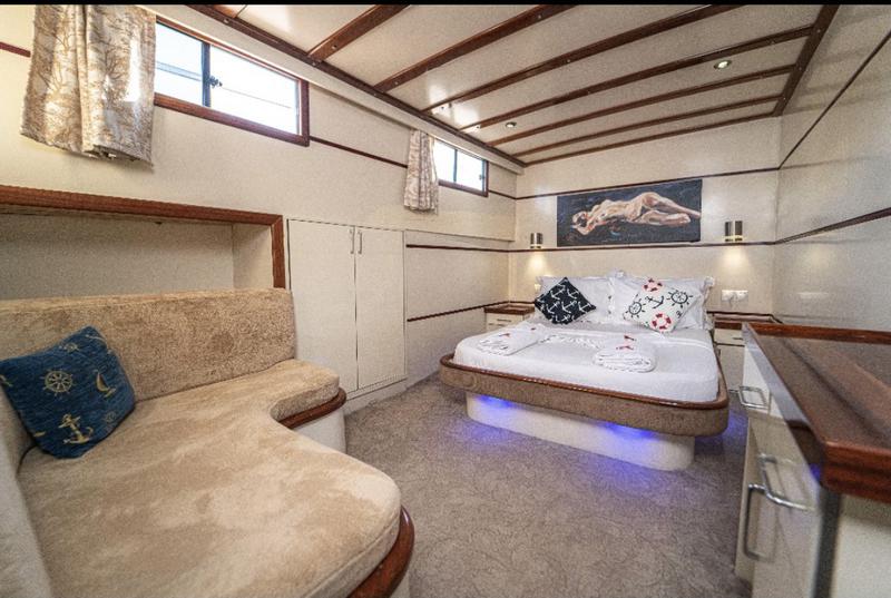 Book yachts online - other - Gulet - Azura - rent