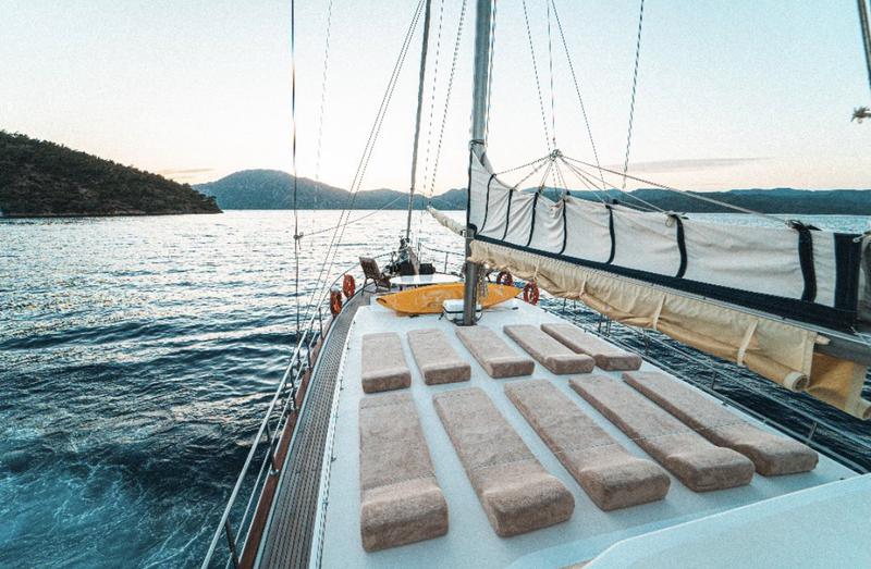 Book yachts online - other - Gulet - Azura - rent