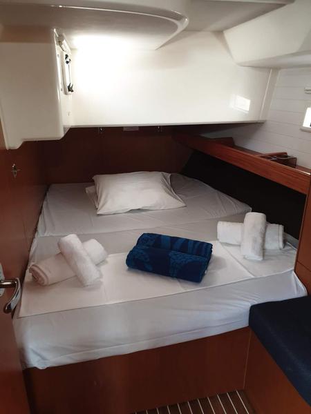 Book yachts online - sailboat - Bavaria 46 Cruiser - Aelia - rent