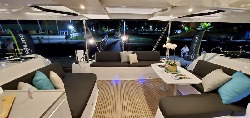 Book yachts online - catamaran - Lagoon 46 OW - BYC PARATY  - rent