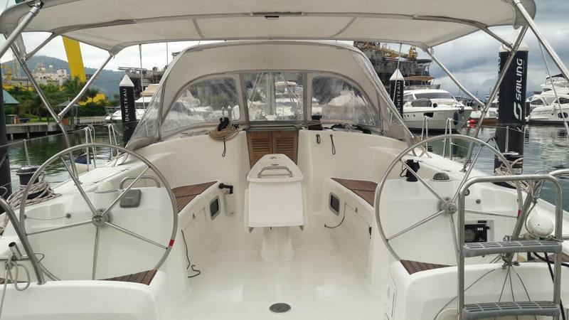 Book yachts online - sailboat - Cyclades 50.4 - BYC ANGRA - rent