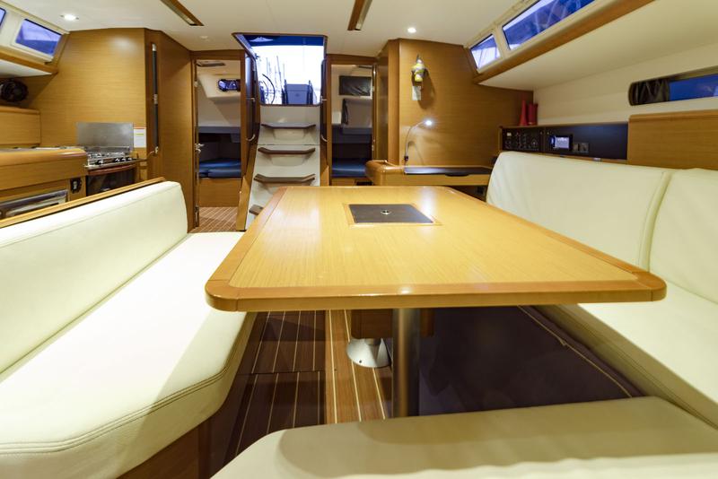 Book yachts online - sailboat - Sun Odyssey 469 - Santa Ponsa - rent