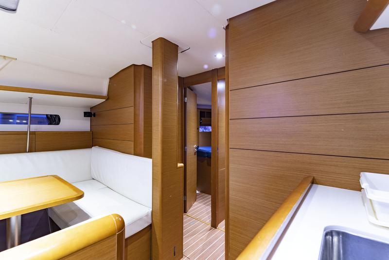Book yachts online - sailboat - Sun Odyssey 469 - Malgrats - rent