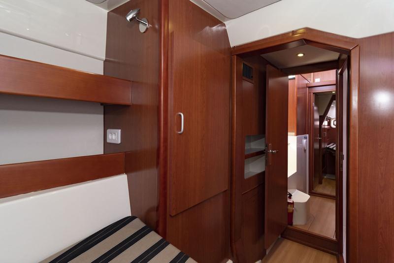 Book yachts online - catamaran - Leopard 444 - Portals Vells - rent