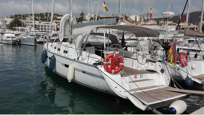 Book yachts online - sailboat - Bavaria Cruiser 45 - Eva - rent
